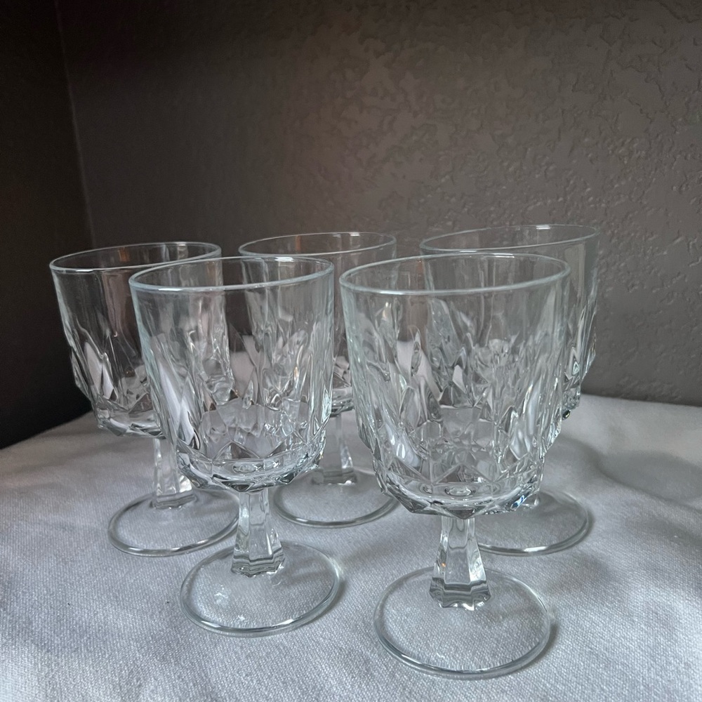 Vintage Arcoroc France Artic Wine Glass Set Of 5 Stemmed Wine Water Goblets - Picture 9 of 9